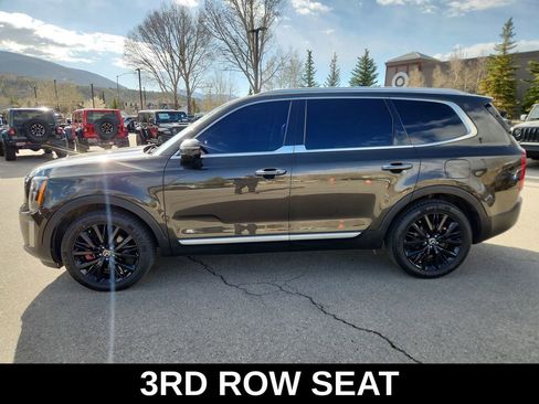 Used 2020 Kia Telluride SX w/ SX Prestige Package AWD/4WD image 3