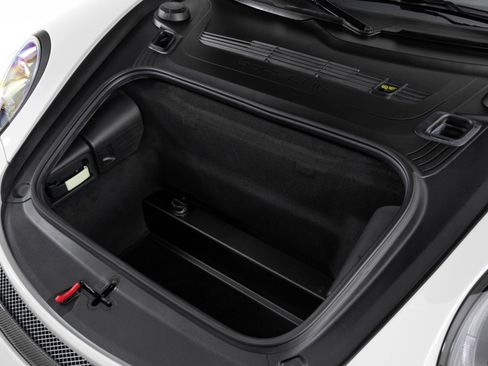 Used 2018 Porsche 911 GT2 RS image 46