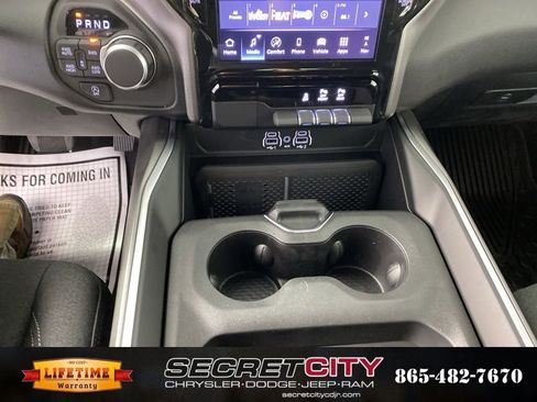 New 2026 RAM 1500 Big Horn AWD/4WD image 25