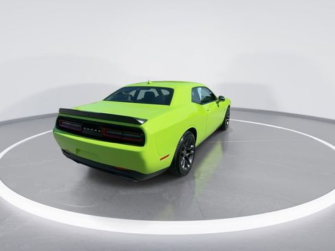 Used 2023 Dodge Challenger R/T w/ Plus Package image 8