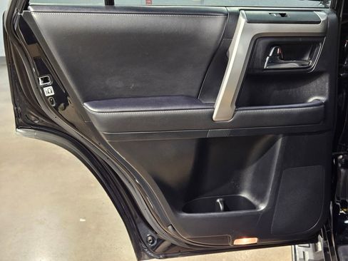 Used 2024 Toyota 4Runner SR5 Premium image 33