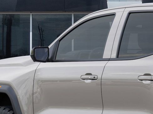 New 2026 GMC Canyon Elevation w/ Convenience Package image 13