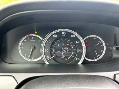 Used 2013 Honda Accord LX image 16