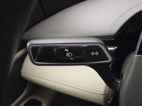 Used 2024 Lincoln Nautilus Premier AWD/4WD image 40