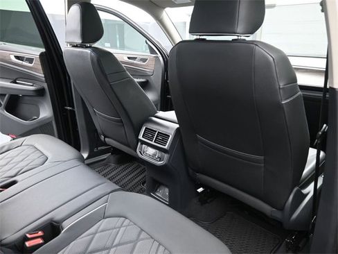 New 2026 Volkswagen Atlas SEL Premium R-Line image 25