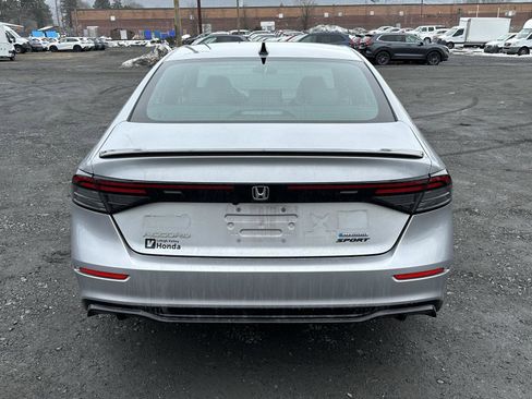Used 2024 Honda Accord Sport image 7