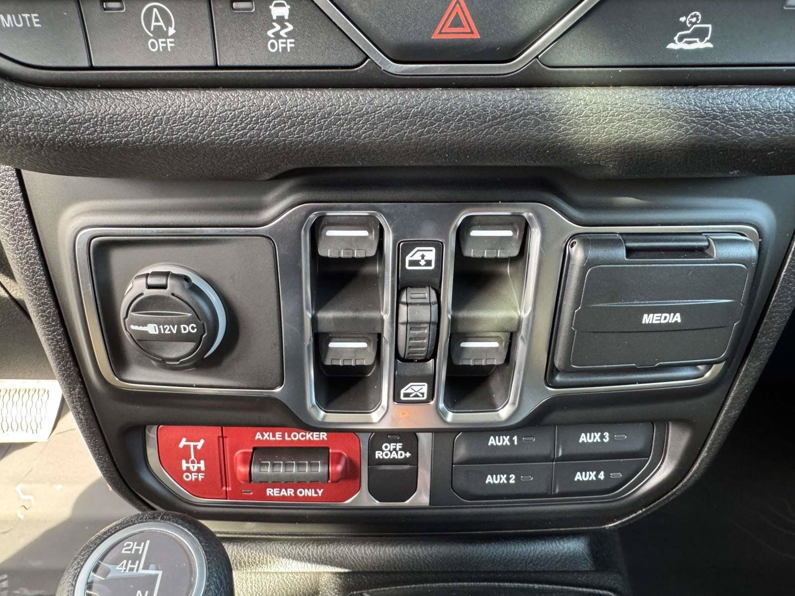 New 2026 Jeep Wrangler Unlimited Sport AWD/4WD image 6