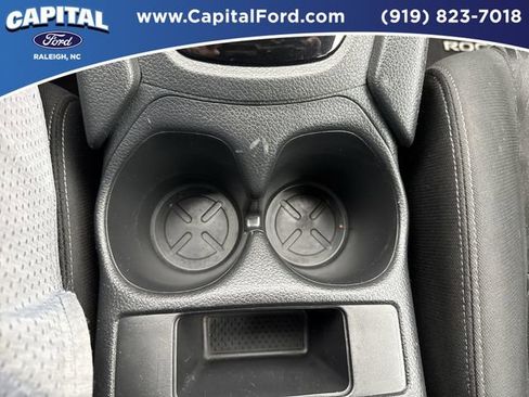 Used 2018 Nissan Rogue S image 25