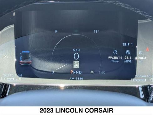 Certified 2023 Lincoln Corsair FWD w/ Equipment Group 101A image 15