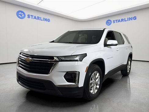 Certified 2023 Chevrolet Traverse LS w/ Safety Package image 16
