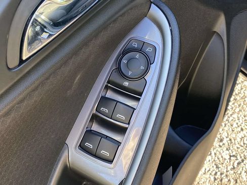 Used 2024 Chevrolet Malibu LT FWD image 17