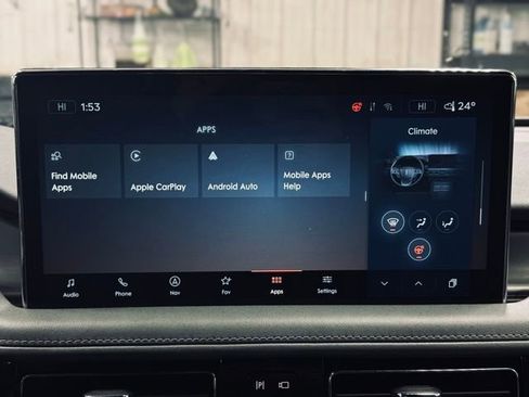 Used 2023 Lincoln Nautilus Reserve w/ Luxury Package image 35