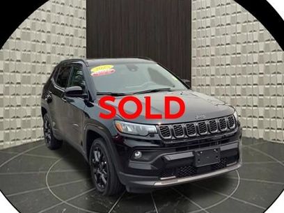 Certified 2025 Jeep Compass Latitude w/ Convenience Group