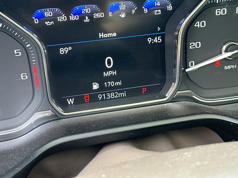 Used 2021 GMC Yukon XL Denali w/ Denali Premium Package AWD/4WD image 29
