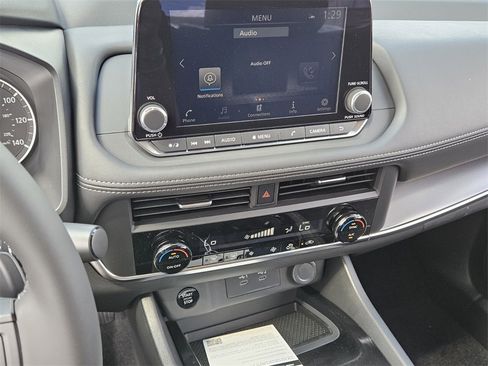 New 2026 Nissan Rogue SV image 20