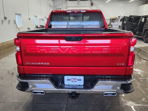 Used 2023 Chevrolet Silverado 1500 LTZ w/ Technology Package image 5
