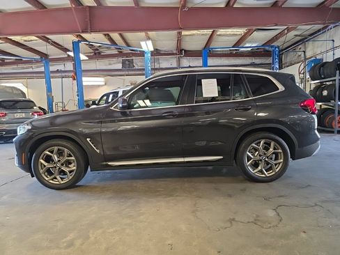 Used 2022 BMW X3 sDrive30i w/ Premium Package 2 RWD image 2