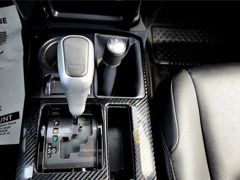 Certified 2023 Toyota 4Runner TRD Off-Road Premium image 40