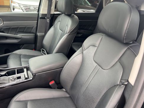 Certified 2022 Kia Sorento SX image 5