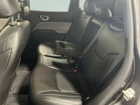 Used 2023 Jeep Compass Limited AWD/4WD image 29