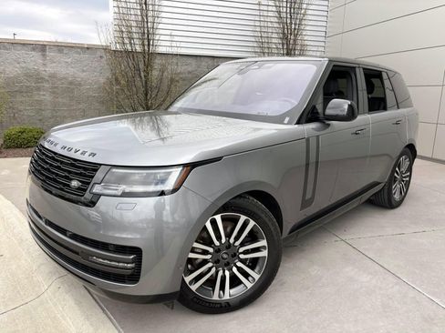 Used 2023 Land Rover Range Rover SE AWD/4WD image 1