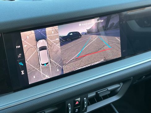 New 2026 Porsche Cayenne image 26