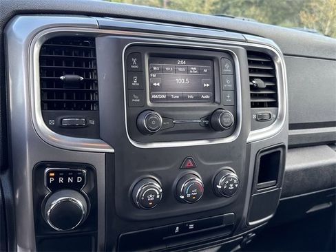 Used 2024 RAM 1500 Classic SLT image 30