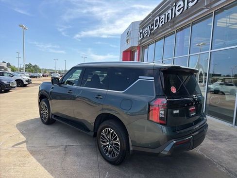 New 2026 Nissan Armada SL w/ Captain's Chari Seat Package RWD image 2