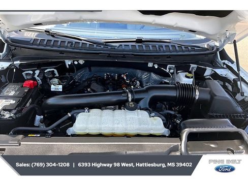 Used 2025 Lincoln Navigator L Reserve AWD/4WD image 8