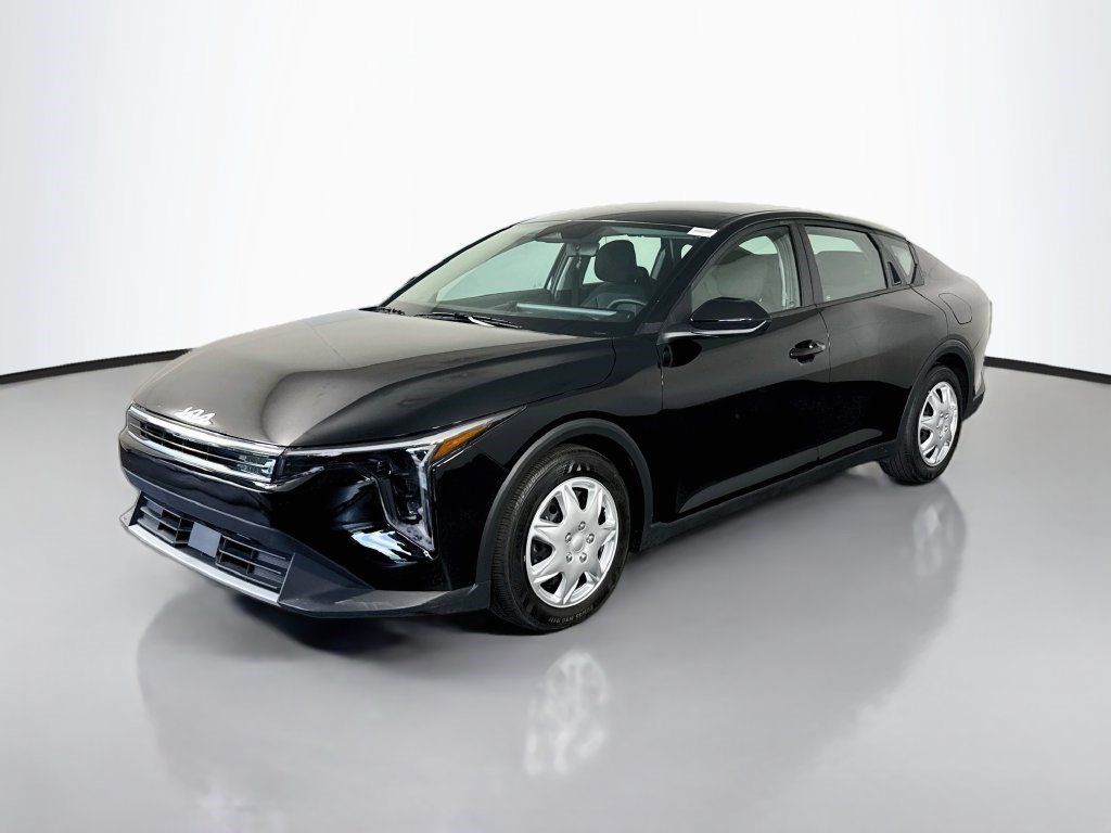 Used 2025 Kia K4 FWD image 4