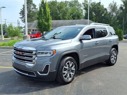 Used 2020 GMC Acadia SLE w/ Driver Convenience Package AWD/4WD image 3