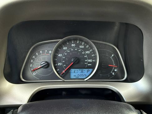 Used 2015 Toyota RAV4 LE AWD/4WD image 38