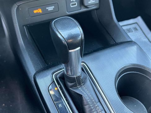 Used 2022 Honda Civic Sport image 28