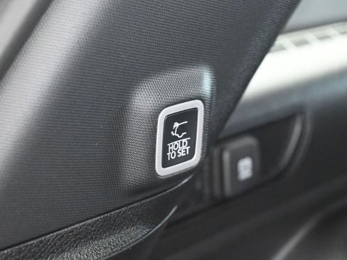 New 2026 Jeep Grand Cherokee Laredo X image 34