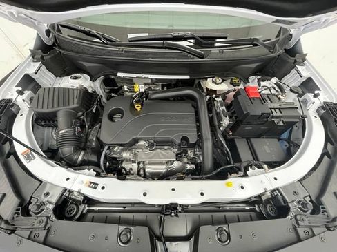 New 2026 Chevrolet Equinox LT AWD/4WD image 14