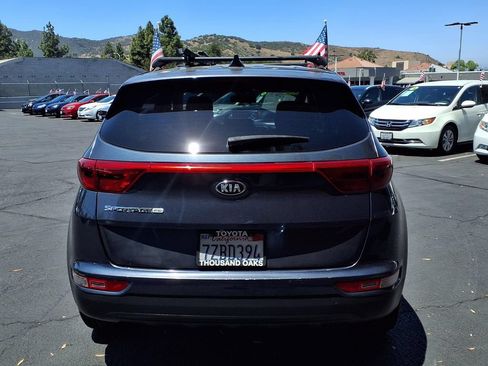 Used 2018 Kia Sportage LX FWD image 7
