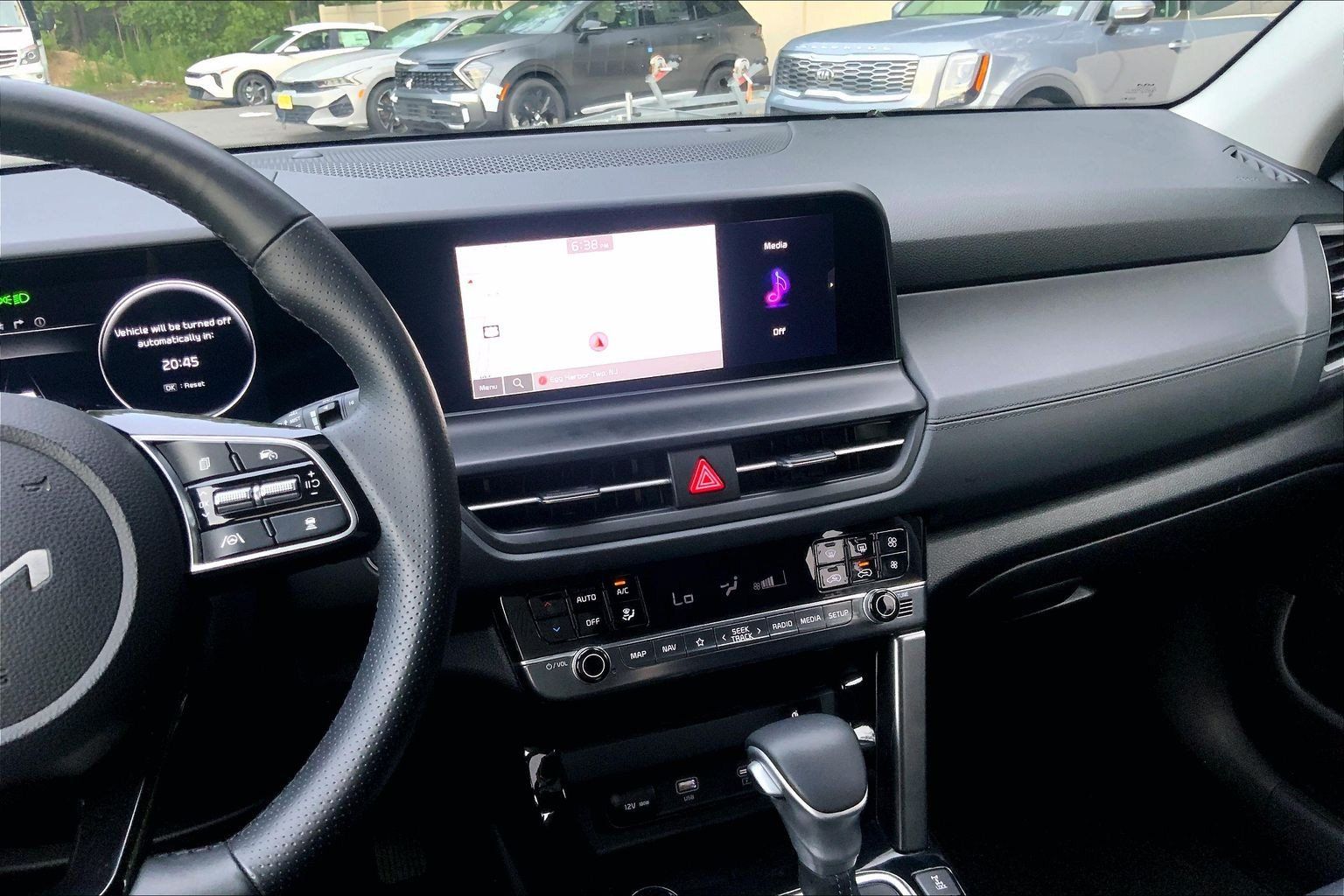 Used 2024 Kia Seltos SX AWD/4WD image 8