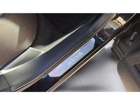 Used 2024 Nissan Ariya FWD image 19