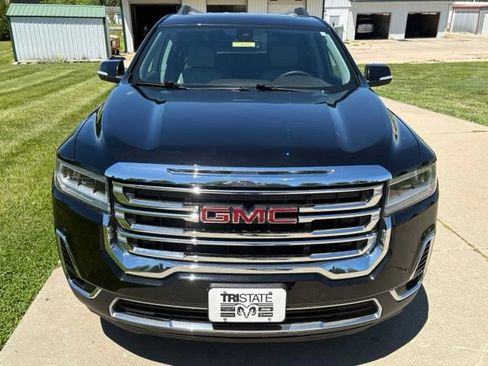 Used 2023 GMC Acadia SLT w/ Preferred Package AWD/4WD image 2