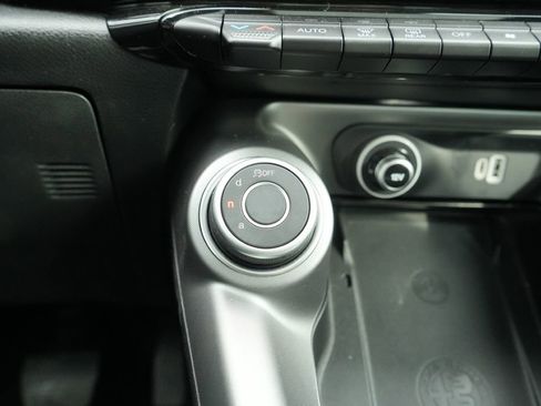 Used 2024 Alfa Romeo Tonale Ti w/ Active Assist Package image 36