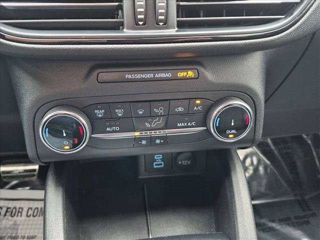Used 2023 Ford Escape ST-Line FWD image 15