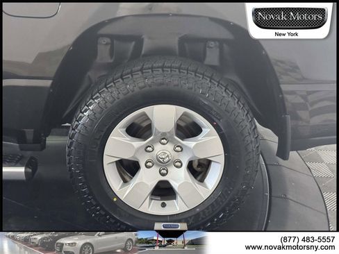 Used 2022 RAM 1500 Big Horn image 9