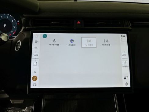 New 2026 Land Rover Range Rover Velar Dynamic SE image 15