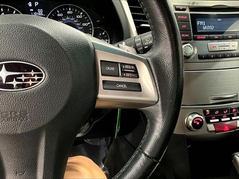 Used 2012 Subaru Outback 2.5i Premium AWD/4WD image 12