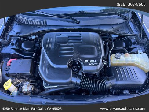 Used 2019 Chrysler 300 Touring image 19