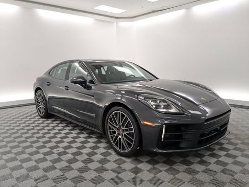 New 2026 Porsche Panamera 4 image 7