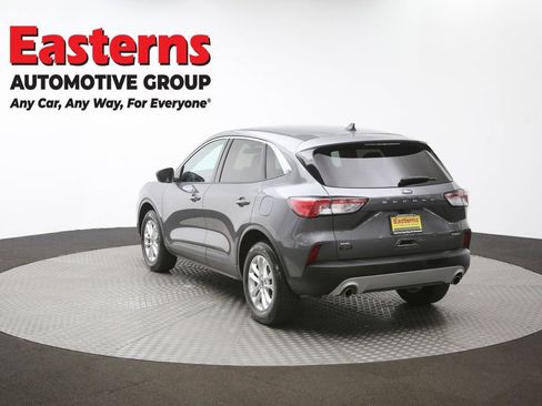 Used 2022 Ford Escape SE w/ Cold Weather Package image 61
