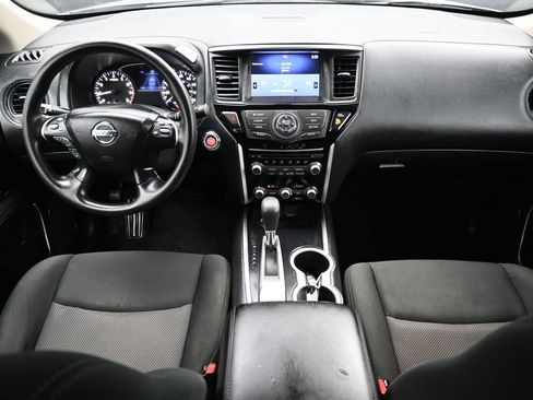 Used 2020 Nissan Pathfinder S image 18