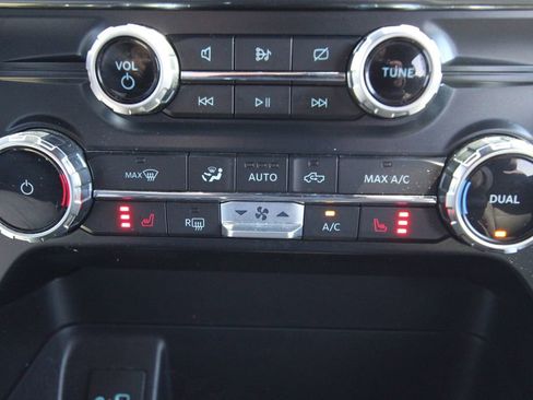 Used 2022 Ford F150 XLT w/ Equipment Group 302A High image 30