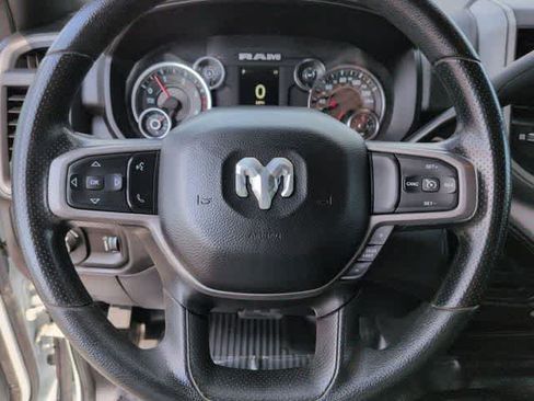 Used 2024 RAM 5500 Tradesman w/ Chrome Appearance Group AWD/4WD image 23